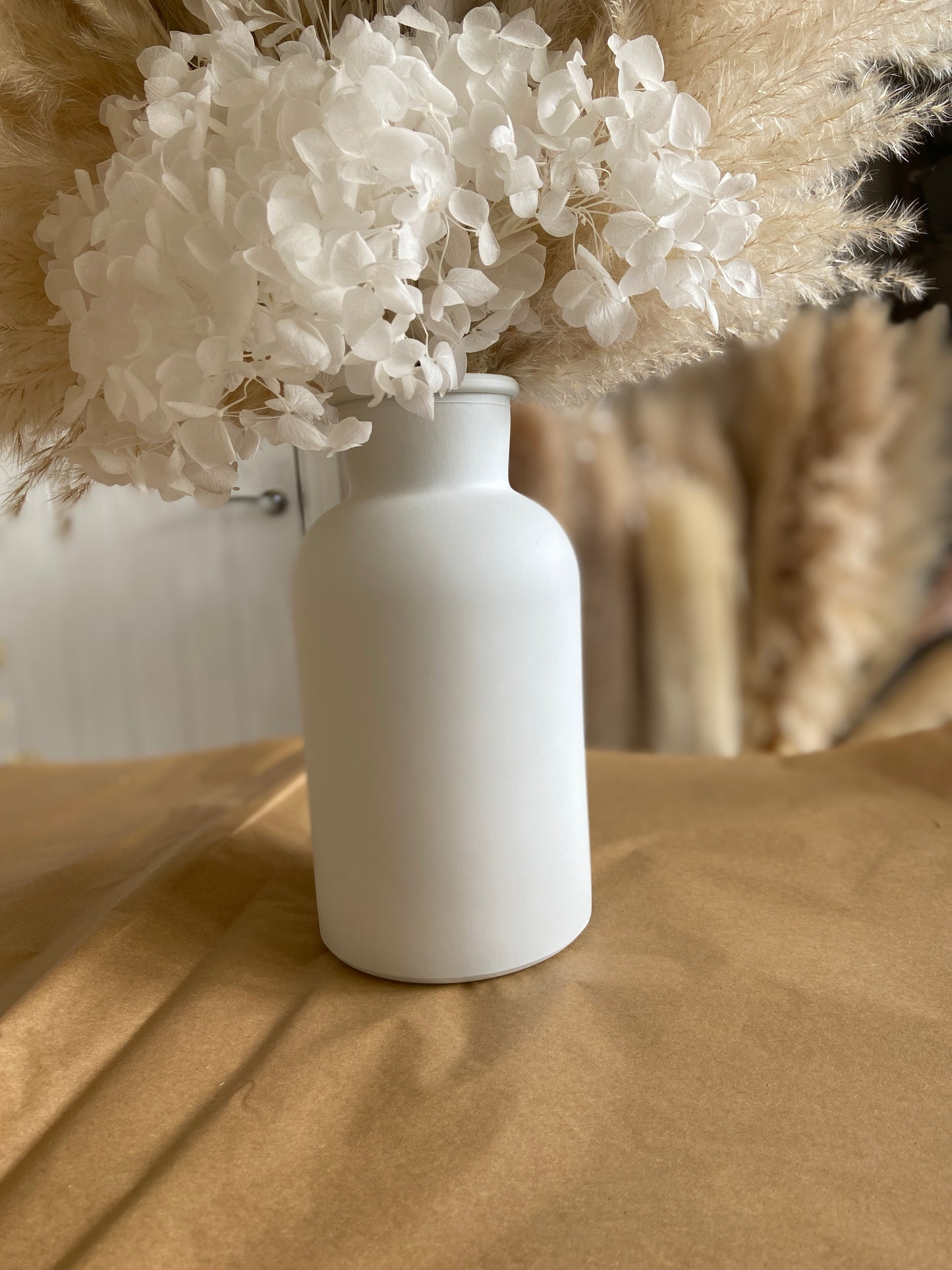 Bouquet Vase - The White One