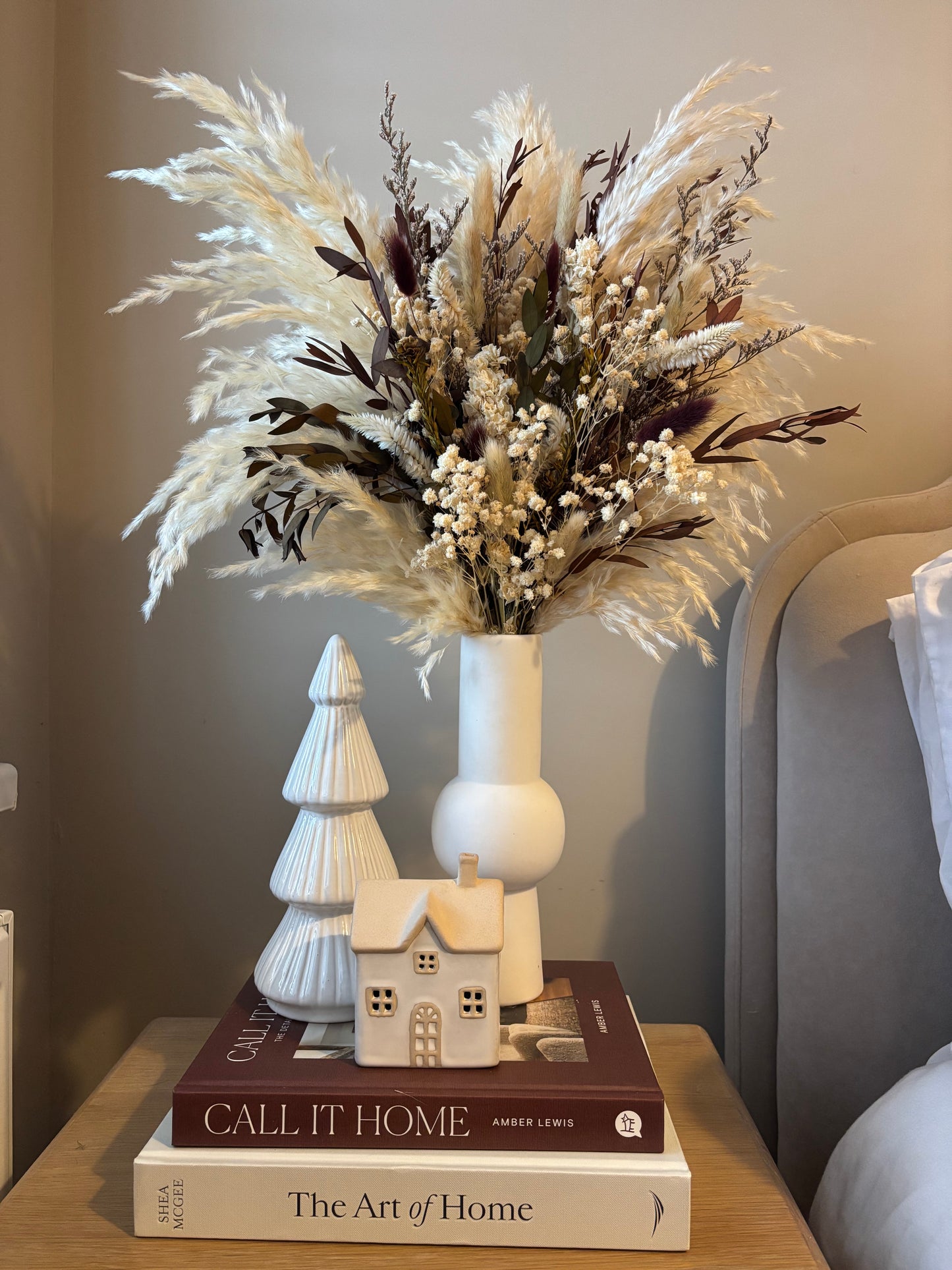 Winters Charm Pampas Bouquet